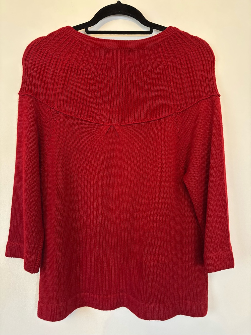Red Ribbed Button-Front Cardigan - Picture 3 of 8